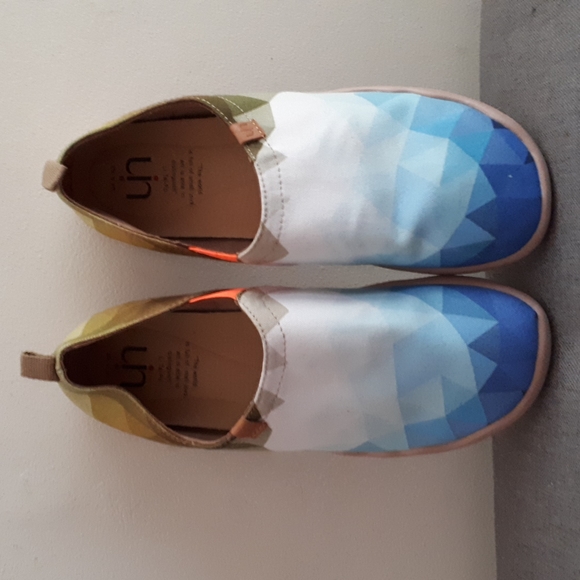 LIFE IS ART men's Colorful Abstract Geometric Canvas shoes 45 (small fault) - Picture 2 of 12